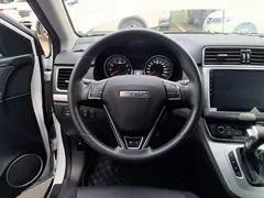 2019 Haval M6 1.5T DCT 2WD VI, белый — фото 11