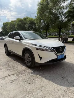 2023 Nissan Qashqai 1.3T CVT Elite, белый — фото 3