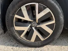 2023 Volkswagen Tayron 280TSI 2WD Plus, белый — фото 9