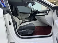 2023 Volkswagen Lamando L 280TSI DSG, белый — фото 6