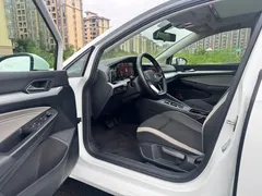 2021 Volkswagen Golf 280TSI DSG Pro, белый — фото 4