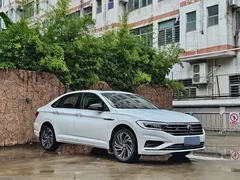 2021 Volkswagen Sagitar 200TSI DSG Comfort Smart Connect, белый — фото 3