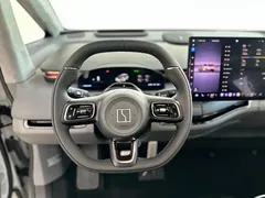 2025 Zeekr Mix Smart Driving, белый — фото 7