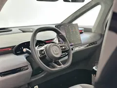 2025 Zeekr Mix Smart Driving, белый — фото 9