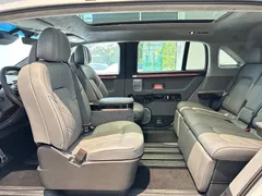 2025 Zeekr Mix Smart Driving, белый — фото 14