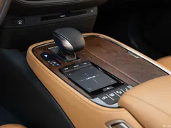 2021 Lexus LS 500h Zhenyue — фото 15