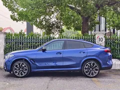 2022 BMW X6 M, синий — фото 3