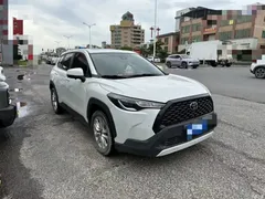 2022 Toyota Corolla Cross 2.0L Elite — фото 3