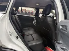 2022 Toyota Corolla Cross 2.0L Elite — фото 7