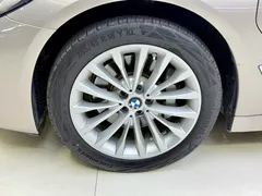 2021 BMW 5 Series New Energy 535Le Luxury Package — фото 10