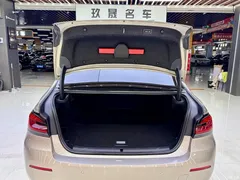2021 BMW 5 Series New Energy 535Le Luxury Package — фото 11