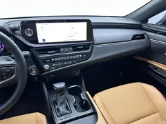 2022 Lexus ES 200 Excellence — фото 12
