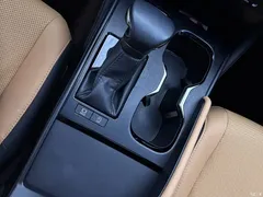 2022 Lexus ES 200 Excellence — фото 14
