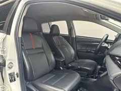 2022 Toyota Yaris L Zhixuan X 1.5L CVT PLUS, белый — фото 16