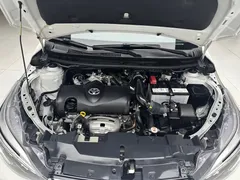 2022 Toyota Yaris L Zhixuan X 1.5L CVT PLUS, белый — фото 23