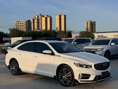 2023 Geely Preface 1.5TD Kunlun, белый — фото 3