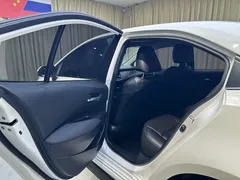 2021 Toyota Corolla 1.2T S-CVT Elite, белый — фото 9