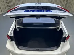 2021 Toyota Corolla 1.2T S-CVT Elite, белый — фото 18