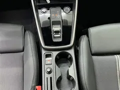 2023 Audi A3 Sportback 35 TFSI, белый — фото 12