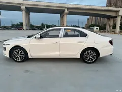 2021 Hyundai Famous Picture 1.8L CVT GLX Elite — фото 18