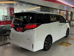 2024 Toyota Alphard Hybrid 2.5L Premium, белый — фото 3