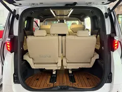 2024 Toyota Alphard Hybrid 2.5L Premium, белый — фото 7