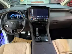 2024 Toyota Alphard Hybrid 2.5L Premium, белый — фото 11