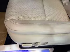 2024 Toyota Alphard Hybrid 2.5L Premium, белый — фото 14