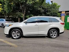 2021 Toyota Highlander 2.0T 4WD Luxury 7, белый — фото 3