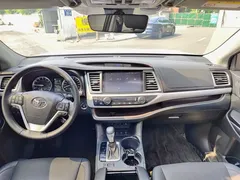 2021 Toyota Highlander 2.0T 4WD Luxury 7, белый — фото 10
