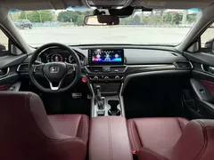 2022 Honda Accord 260TURBO Magic Night Premium — фото 5