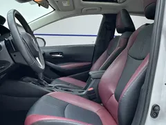 2021 Toyota Corolla TNGA 1.5L CVT GR SPORT, белый — фото 7