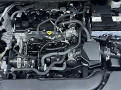 2021 Toyota Corolla TNGA 1.5L CVT GR SPORT, белый — фото 20