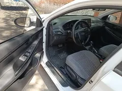 2020 Hyundai Elantra 1.6L AT GL, белый — фото 16
