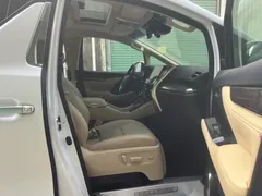 2023 Toyota Vellfire Hybrid 2.5L HV Ultimate, белый — фото 11