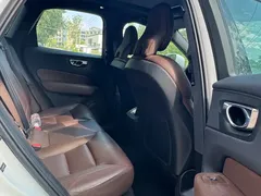 2022 Volvo XC60 4WD Zhiyi Luxury, белый — фото 5