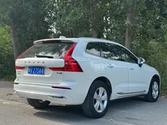 2022 Volvo XC60 4WD Zhiyi Luxury, белый — фото 9