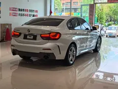 2023 BMW 1 Series 120i M Sport, белый — фото 6