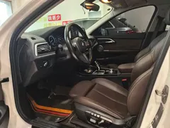 2023 BMW 1 Series 120i M Sport, белый — фото 7