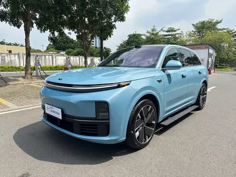 2025 Li Auto L7 Ultra