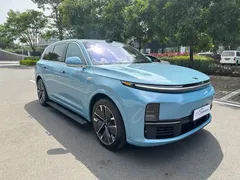 2025 Li Auto L7 Ultra, синий — фото 3