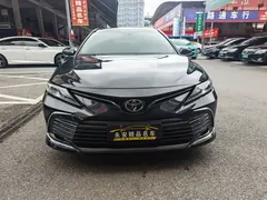2021 Toyota Camry 2.0G Luxury, чёрный — фото 2