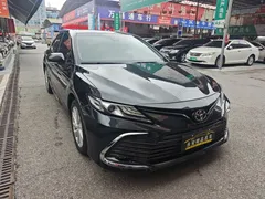 2021 Toyota Camry 2.0G Luxury, чёрный — фото 3