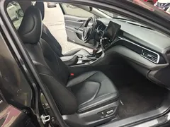 2021 Toyota Camry 2.0G Luxury, чёрный — фото 10