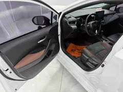 2022 Toyota Levin 185T CVT Luxury, белый — фото 7