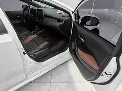 2022 Toyota Levin 185T CVT Luxury, белый — фото 15