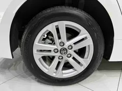2022 Toyota Levin 185T CVT Luxury, белый — фото 18