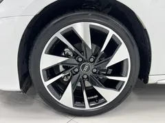 2023 Audi A3L Limousine 35 TFSI, белый — фото 17