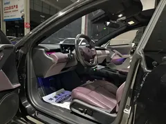 2024 Nio ET5T 75kWh Touring, чёрный — фото 8