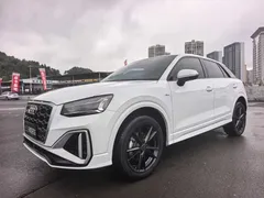 2022 Audi Q2L 35 TFSI Sport, белый — фото 1